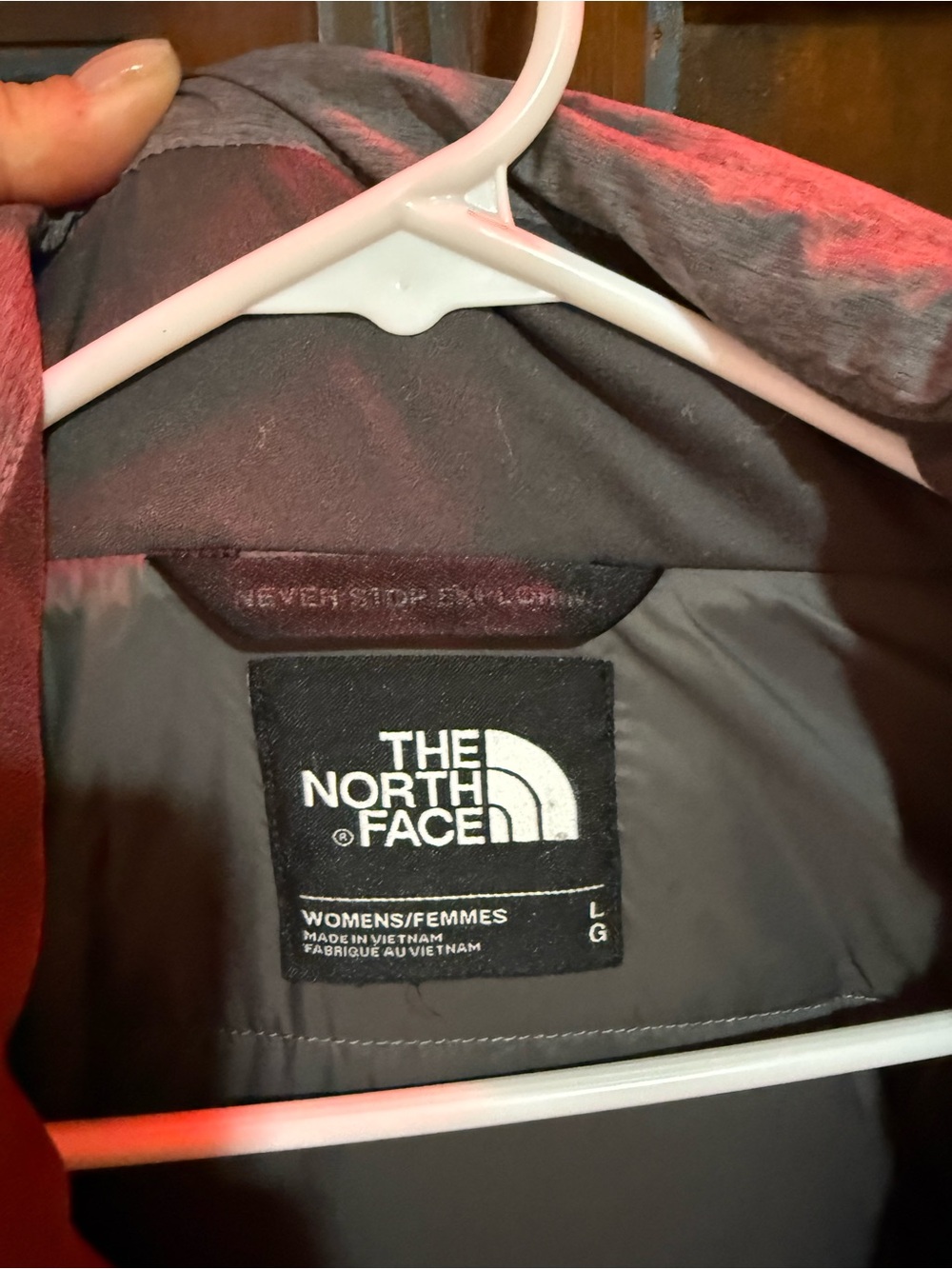 The North Face Women's Long Quilted Hooded Puffer Coat in Light Gray - Picture 3 of 3